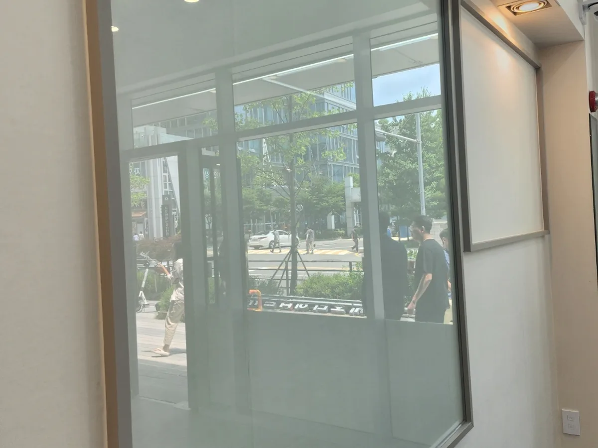 영종구 남북동 건물 복도·대기 동선 야간 위생청소 사례 - 행진크린